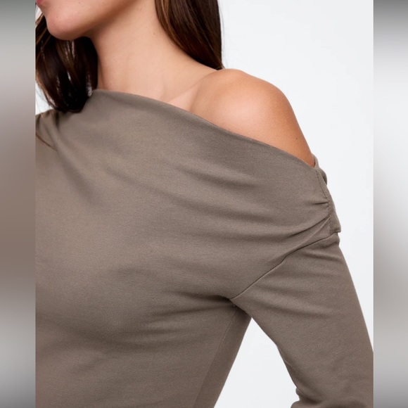 Gap One-Shoulder Top Extra Small - Picture 4 of 7